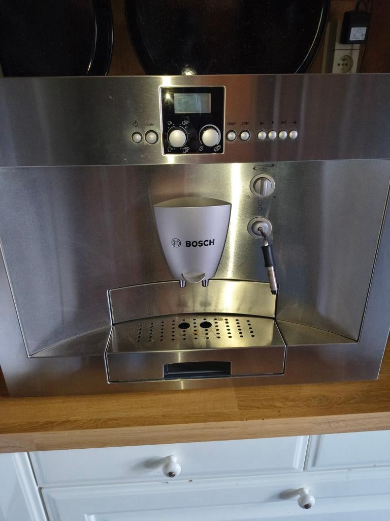 BOSCH Inbouw espressomachine TKN68E751/04, Machine à espresso, Réservoir d'eau amovible, Café en grains, Enlèvement