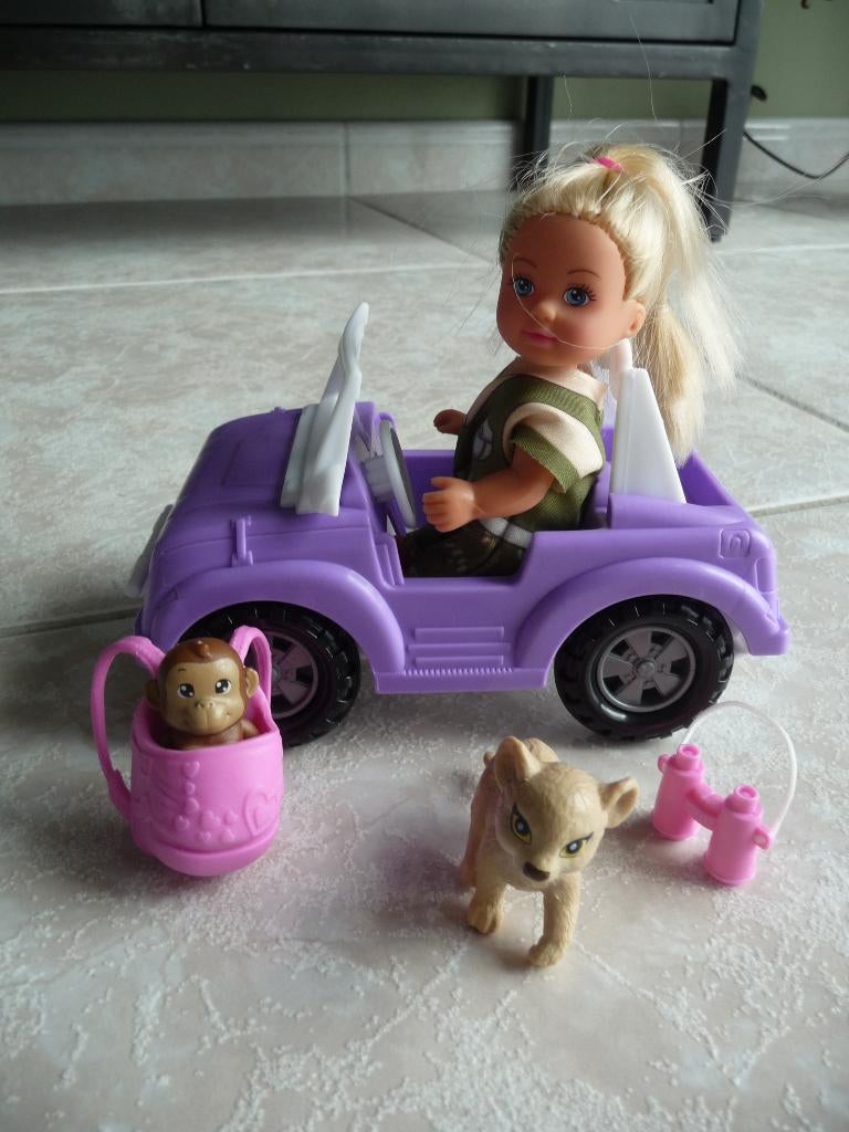 Evi Love met jeep, Kinderen en Baby's, Ophalen of Verzenden, Gebruikt, Overige typen