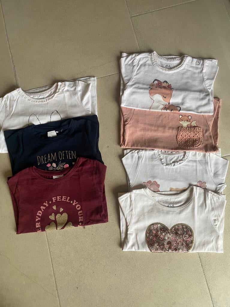Verschillende T-shirts lange mouwen maat 18-24 maanden, C&A, Meisje, Ophalen of Verzenden, Zo goed als nieuw