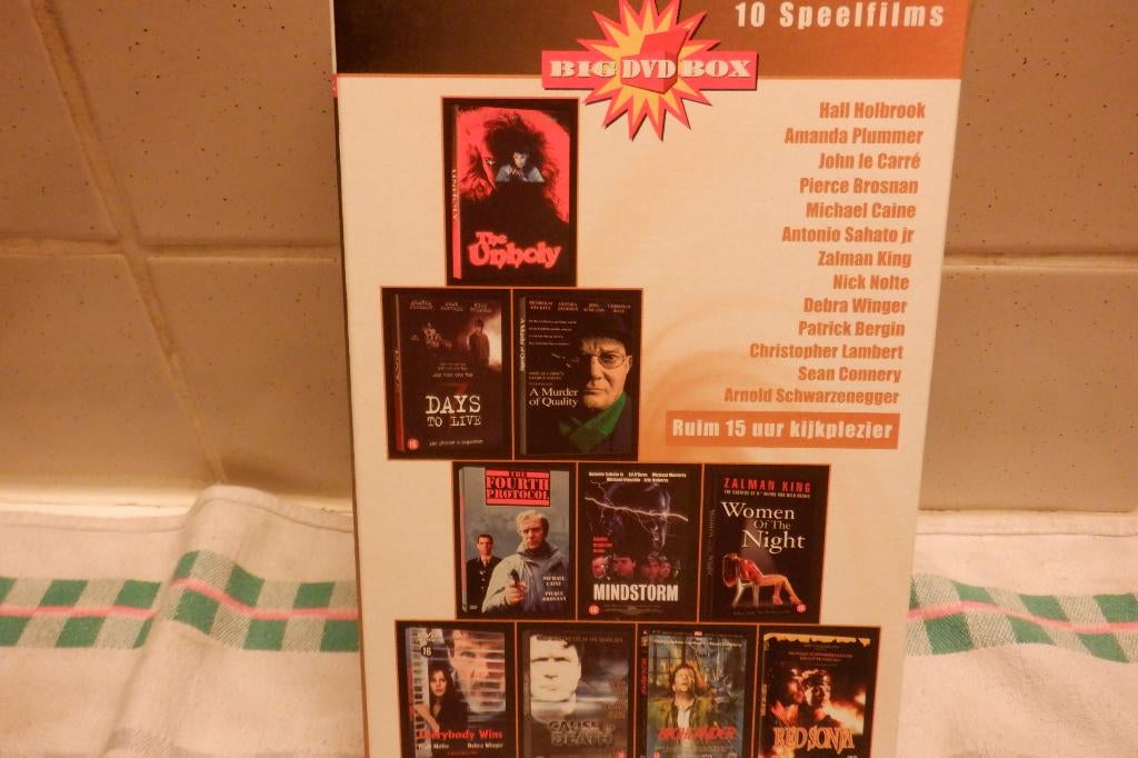 DVD Big DVD BOX 10 Speelfilms 5 DVD'S., Vanaf 16 jaar, Ophalen of Verzenden, Zo goed als nieuw, Actiethriller