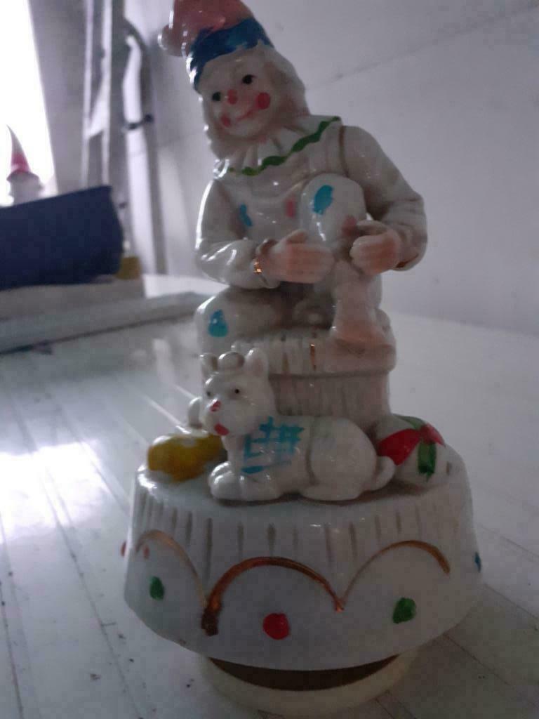 clown met muziek, Ophalen, Zo goed als nieuw, Mens