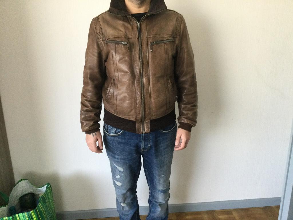 Blouson, Enlèvement ou Envoi