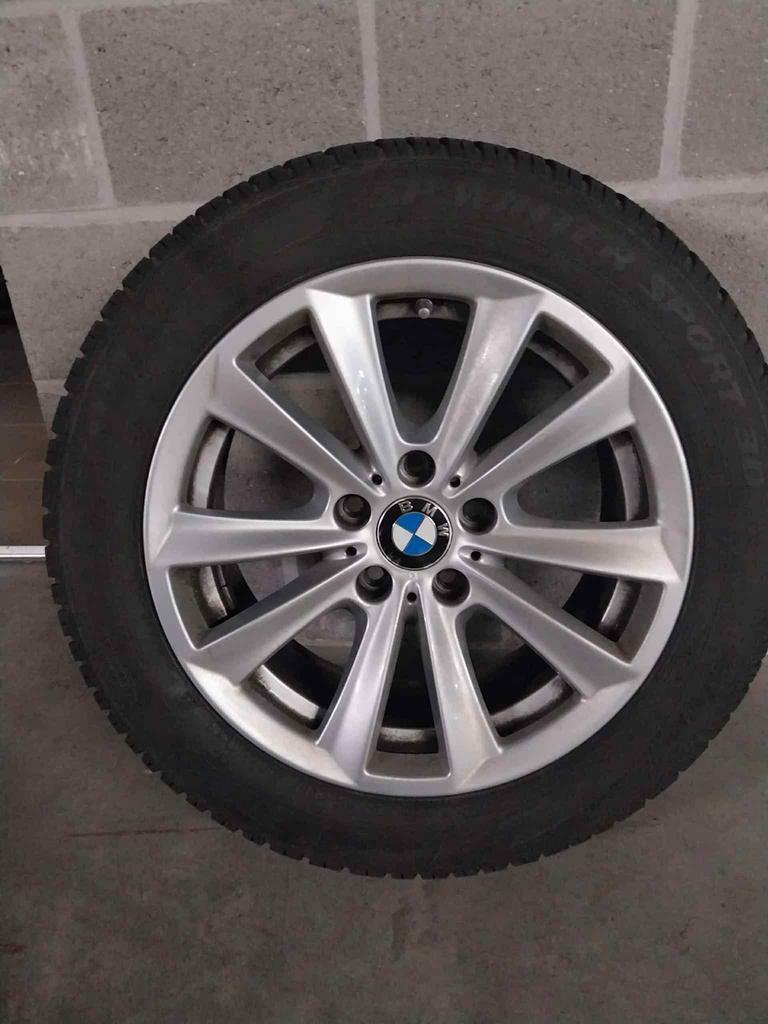 4 Dunlop winterbanden met velgen BMW, Auto-onderdelen, Ophalen, Winterbanden, Velg(en)