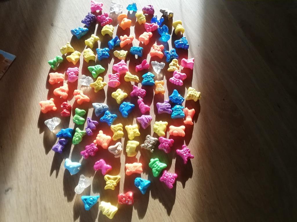 Set van 88 'gogo's' knokkelbeenderen | LAOR TOYS ISRAEL, Verzamelen, Ophalen of Verzenden, Zo goed als nieuw, Fantasy