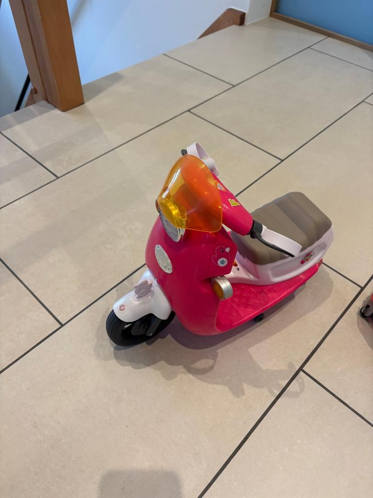 Scooter met helm Baby Born, Kinderen en Baby's, Ophalen, Zo goed als nieuw