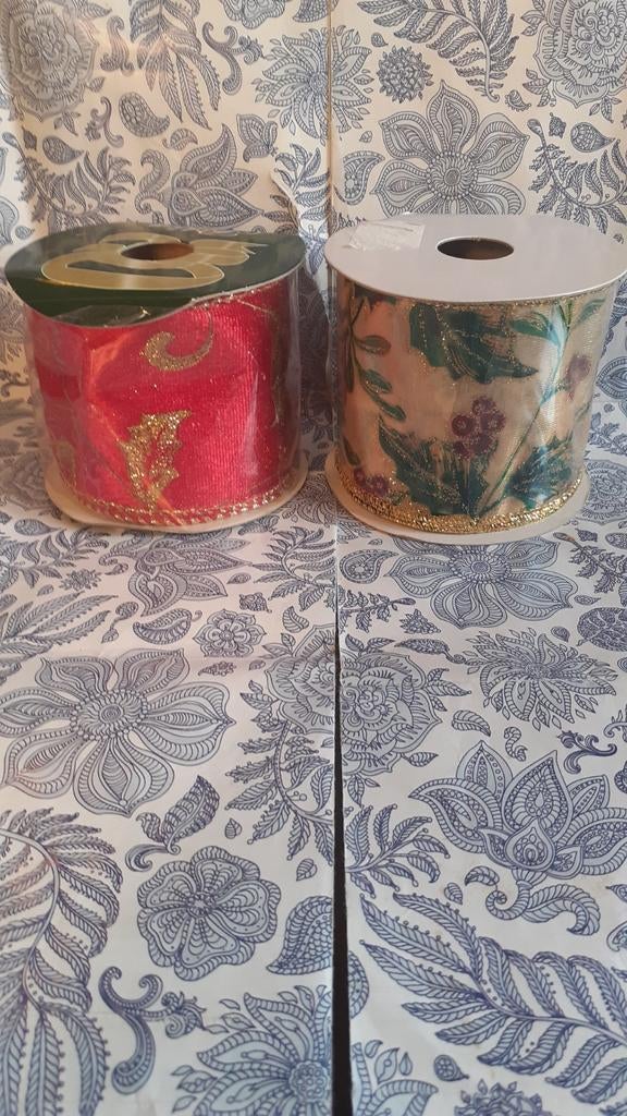 2 rouleaux de ruban large motif de noel neuf, Enlèvement ou Envoi, Neuf