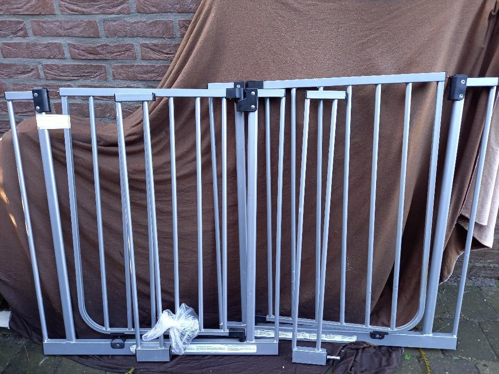 Traphekjes (2 stuks) met klemsysteem en verlengstukken, Ophalen, Zo goed als nieuw