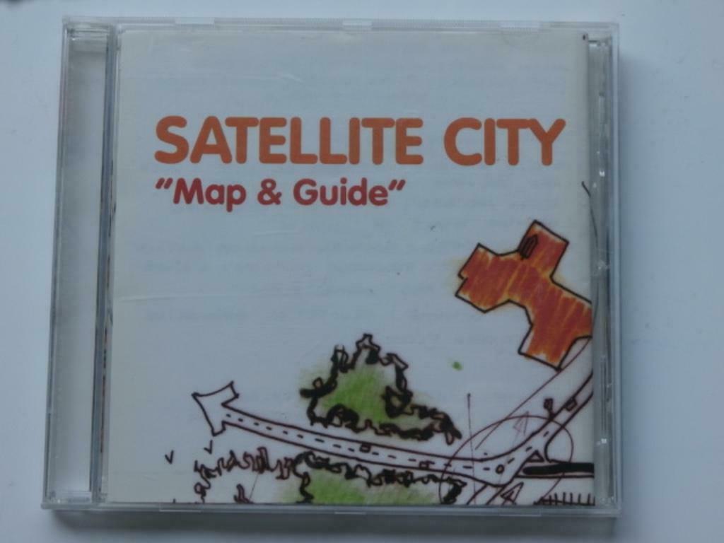 Satellite City  "Map & Guide, Ophalen of Verzenden, Gebruikt