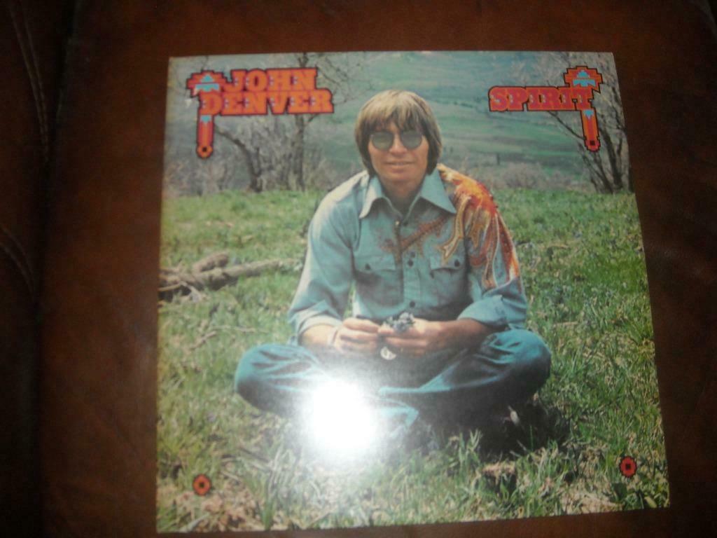 LP John Denver : Spirit, Enlèvement ou Envoi