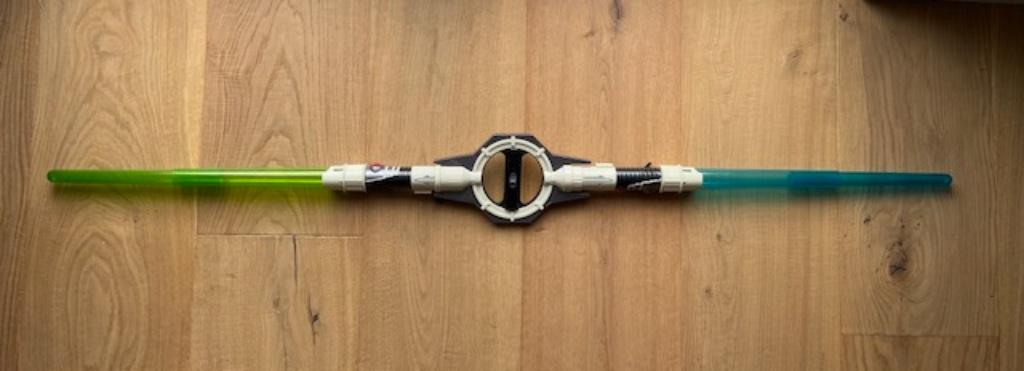 Double sabre électronique StarWars General Grievous Collecto, Collections, Enlèvement ou Envoi, Utilisé, Ustensile