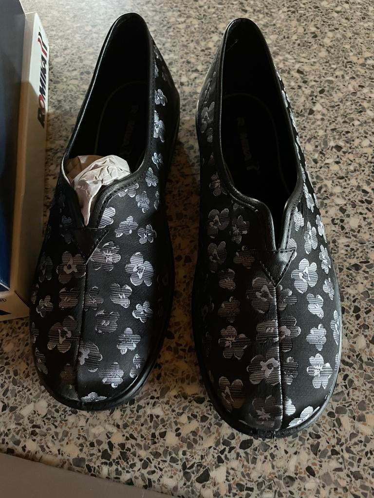 Romika pantoffels maat 40, Kleding | Dames, Schoenen, Ophalen of Verzenden, Nieuw, Pantoffels of Sloffen