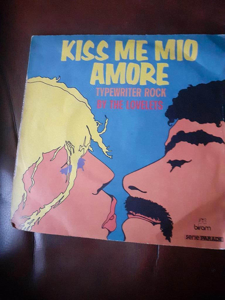 45T Lovelets : Kiss me mio amore (Belpop), Enlèvement ou Envoi