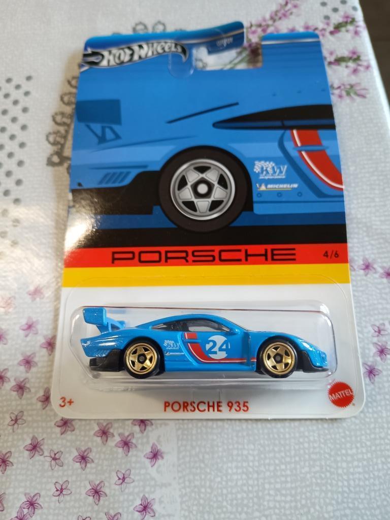 Hot Wheels porsche 935, Overige merken, 1:50 of kleiner, Auto, Nieuw