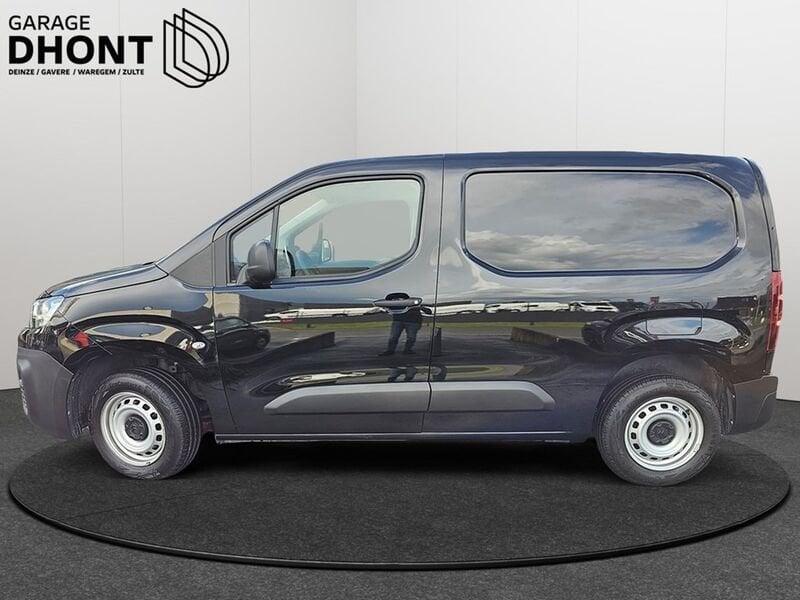 Citroen Berlingo Cargo L1H1 - 1.5 Diesel Manueel 6 - 100pk, Voorwielaandrijving, Stof, 4 cilinders, Zwart