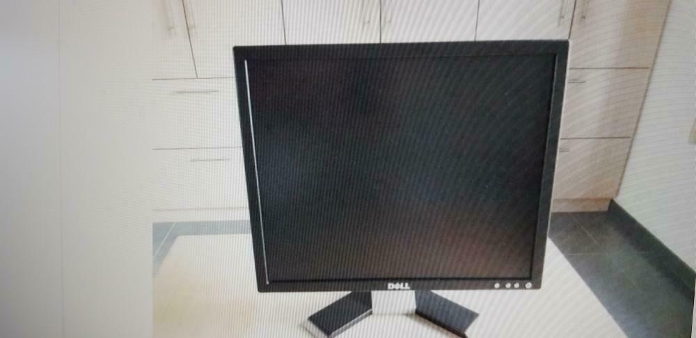 monitor Dell 19 inch, Ophalen, Zo goed als nieuw