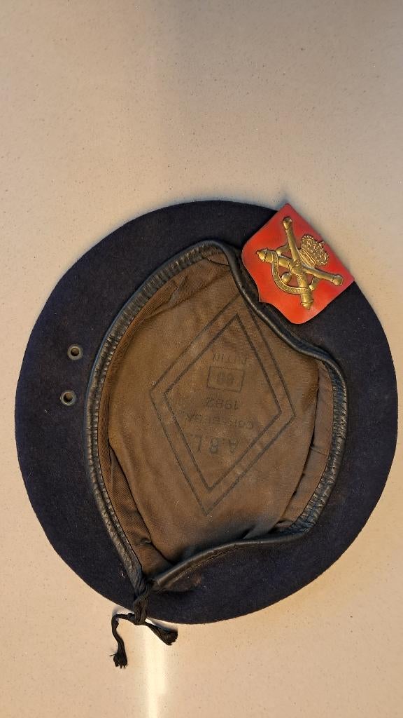 BELGIQUE - ABL - BERETS ET CALOTS DIVERS, Enlèvement ou Envoi, Armée de terre, Casque ou Béret