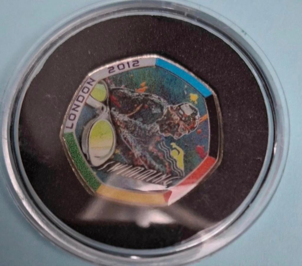 50 pence van de Olympische Spelen van Londen 2012. Zwemmen, Postzegels en Munten, Munten | Europa | Niet-Euromunten, Ophalen of Verzenden