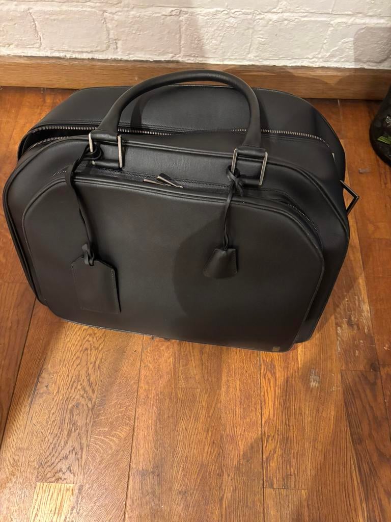Sacoche en cuir de voyage  Dunhill, neuve, Nieuw