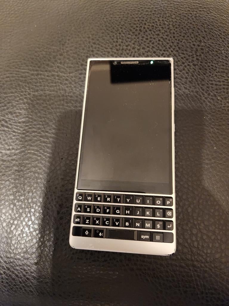 Blackberry Key2 (Ne réponds qu'aux enchères), Enlèvement ou Envoi, 6 mégapixels ou plus, Utilisé, Sans abonnement