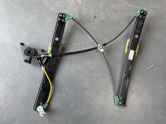 Ruitmechaniek 4Deurs rechts-voor van een Audi A3, Gebruikt, -, -, -
