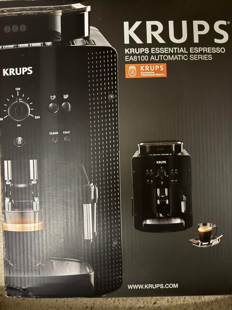 Krups volautomatisch Espresso machine, Elektronische apparatuur, Espresso apparaat, Zo goed als nieuw, Afneembaar waterreservoir