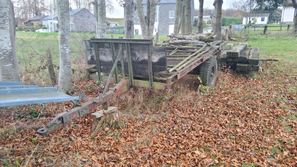 Ancienne remorque agricole. Plateau 3,5 x 1,75. Timon 1,6 m, Enlèvement, Agricole