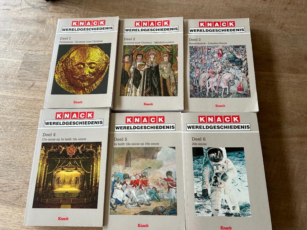 Knack Wereldgeschiedenis in 4 delen - Enghien Pierre, Boeken, Gelezen, 19e eeuw, Overige gebieden, Ophalen of Verzenden
