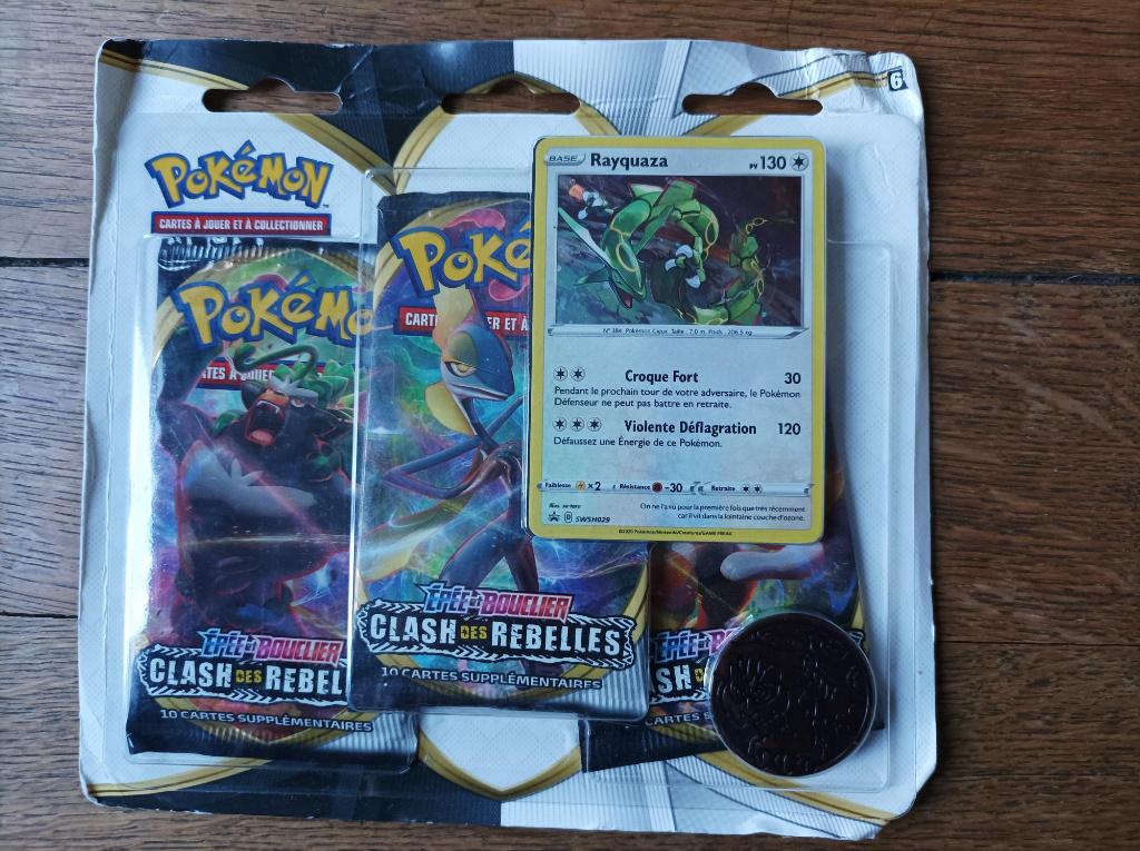Tripack pokémon clash des rebelles EB 2 Rayquaza scellé, Enlèvement ou Envoi, Neuf, Booster box