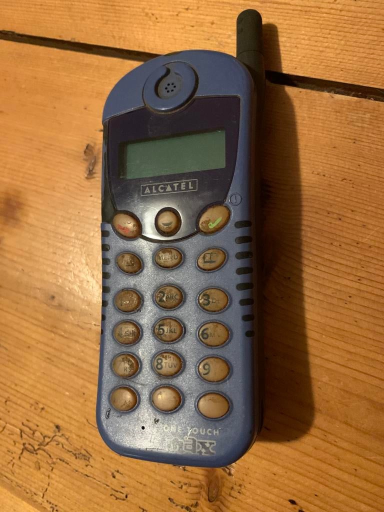 Vintage gsm Alcatel, Ophalen, Gebruikt, Blauw, Fysiek toetsenbord
