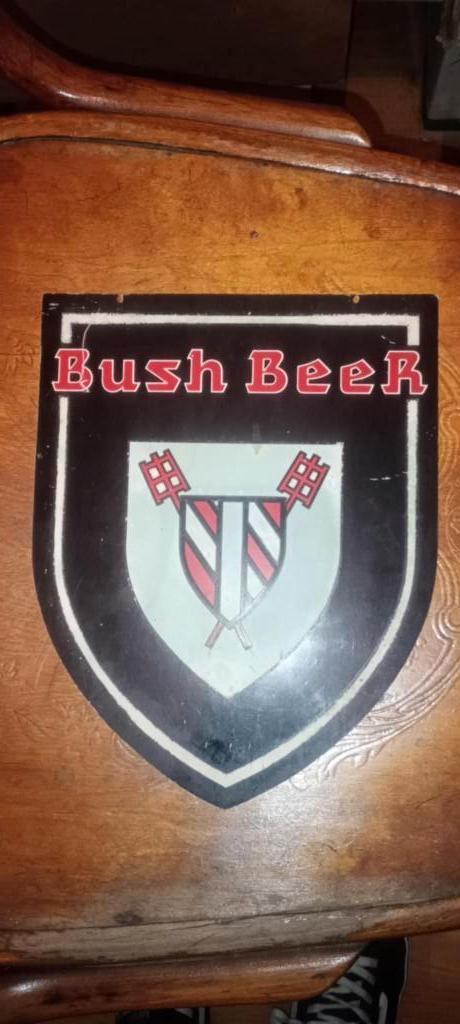Brasserie bière ancienne pub recto-verso Bush Beer, Enlèvement ou Envoi, Utilisé, Panneau, Plaque ou Plaquette publicitaire, Autres marques