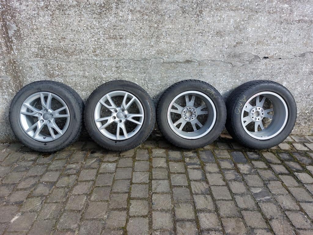 Roues avec pneus hiver sur jantes aluminium Audi, Enlèvement, Pneus hiver, Pneu(s)