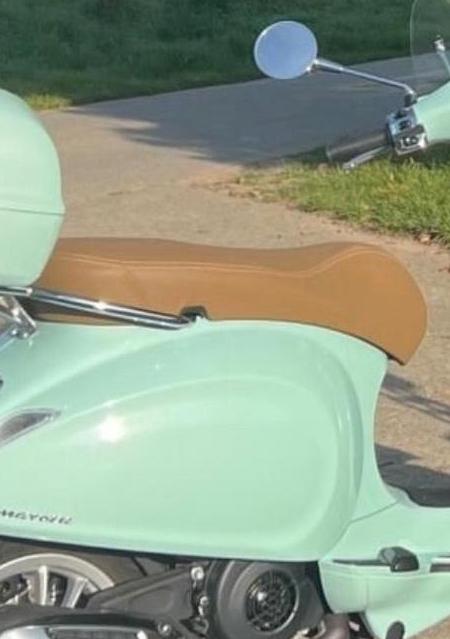 SELLE  (Vespa), Vélos & Vélomoteurs, Enlèvement, Comme neuf, Selle, Vespa