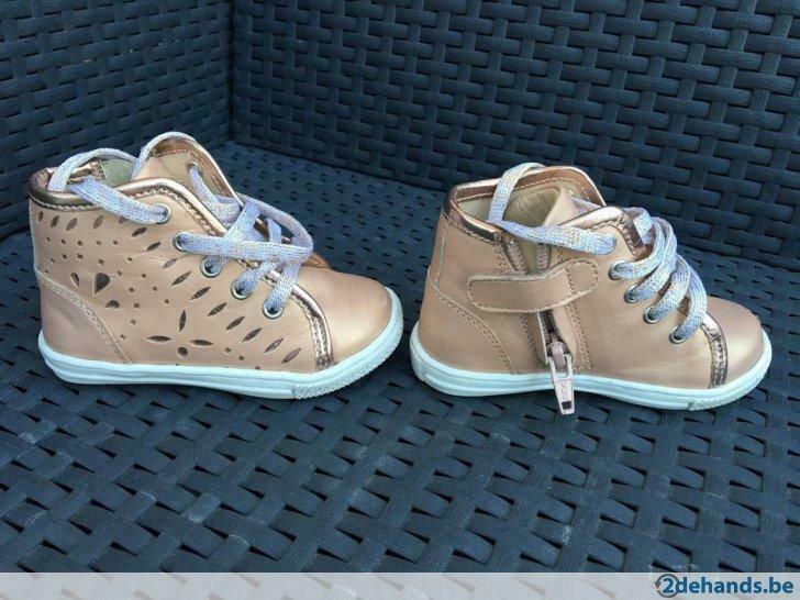 Woeffies nude/roze mt 20, Kinderen en Baby's, Ophalen of Verzenden, Gebruikt, Meisje, Schoentjes