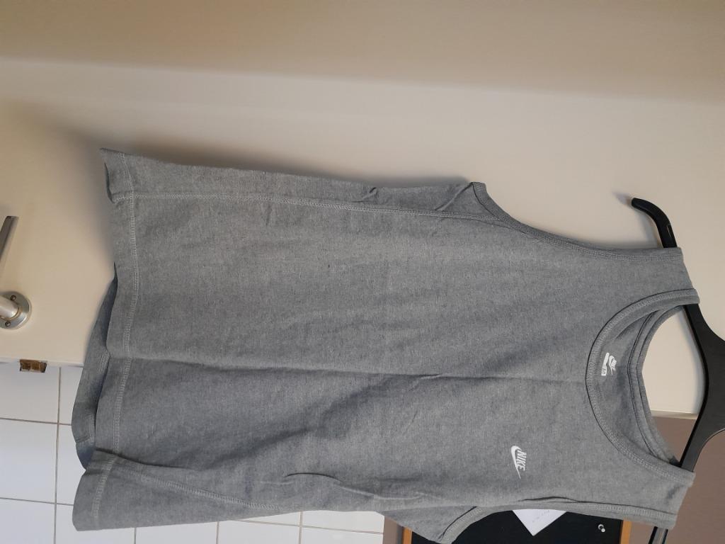 Debardeur sport Nike, Enlèvement, Nike