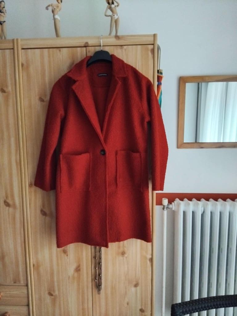 Manteau à Bouclettes  Rouge  NEUF, Vêtements | Femmes, Taille 38/40 (M), Sans marque, Envoi, Neuf