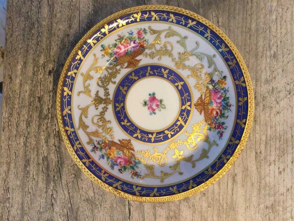 Limoges serveerschaaltje, Ophalen
