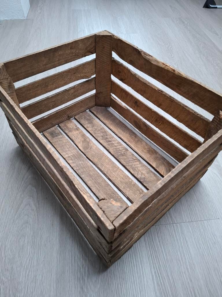 Vintage houten kist voor decoratie, Huis en Inrichting, Woonaccessoires | Kisten, Ophalen