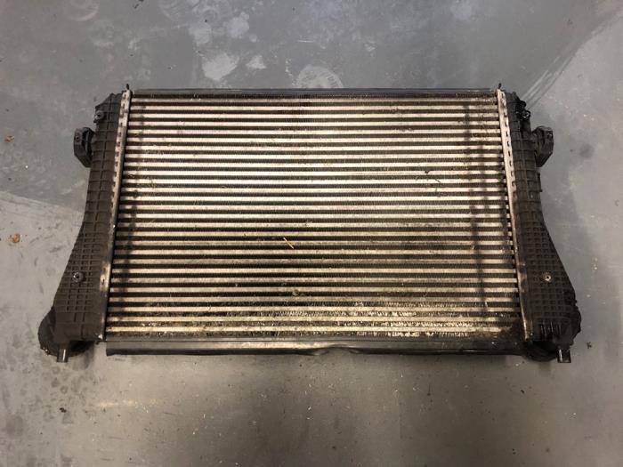 Intercooler van een Volkswagen Touran, Gebruikt, -, Volkswagen, -