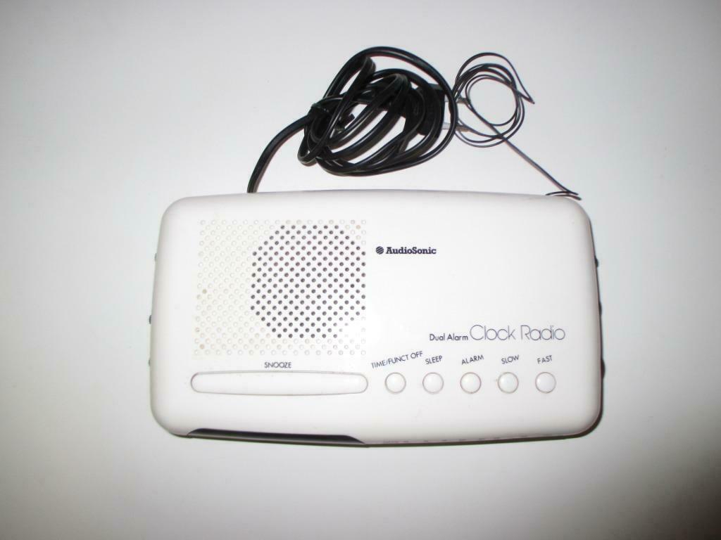 klok radio Audiosonic, Ophalen of Verzenden, Gebruikt, Digitaal, Wekker of Tafelklok