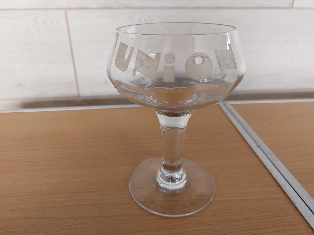 Lettrage acidifié sur verre à bière Union, Collections, Enlèvement ou Envoi, Comme neuf, Verre à bière