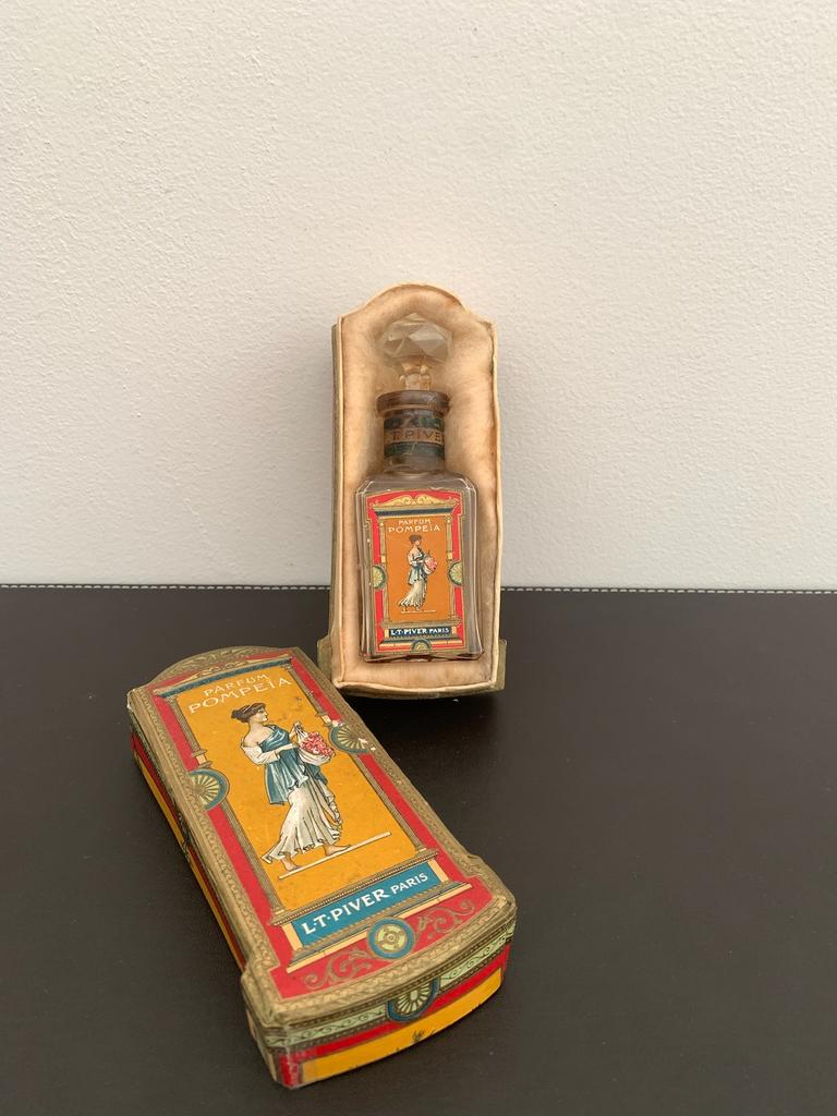 Parfum POMPEIA Ancien L.T. PIVER PARIS, Collections, Parfums, Enlèvement ou Envoi