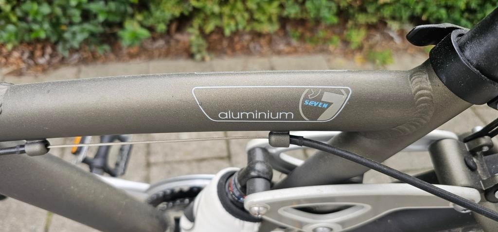 BTWIN Mountain Bike, Enlèvement, Comme neuf