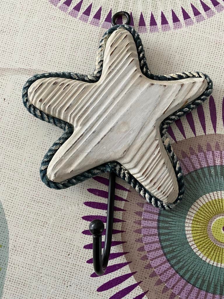 Star ️ houten wandhaak, Huis en Inrichting, Woonaccessoires | Kapstokken, Zo goed als nieuw, Ophalen of Verzenden