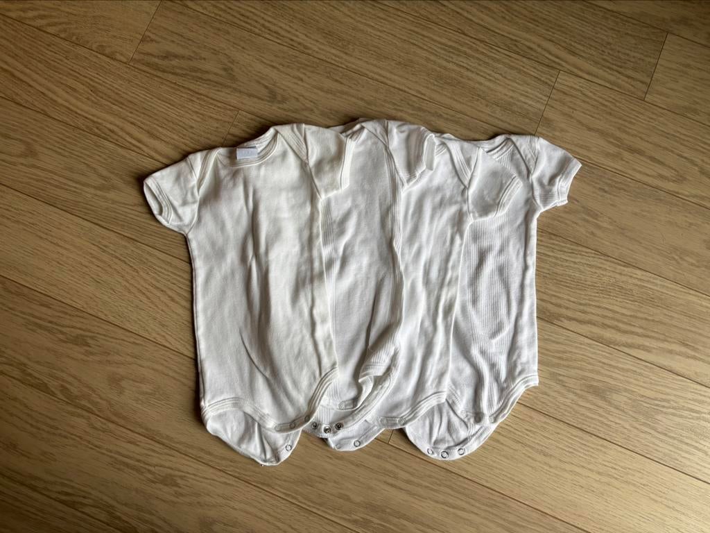 4 witte body’s Petit Bateau, Kinderen en Baby's, Verzenden, Gebruikt