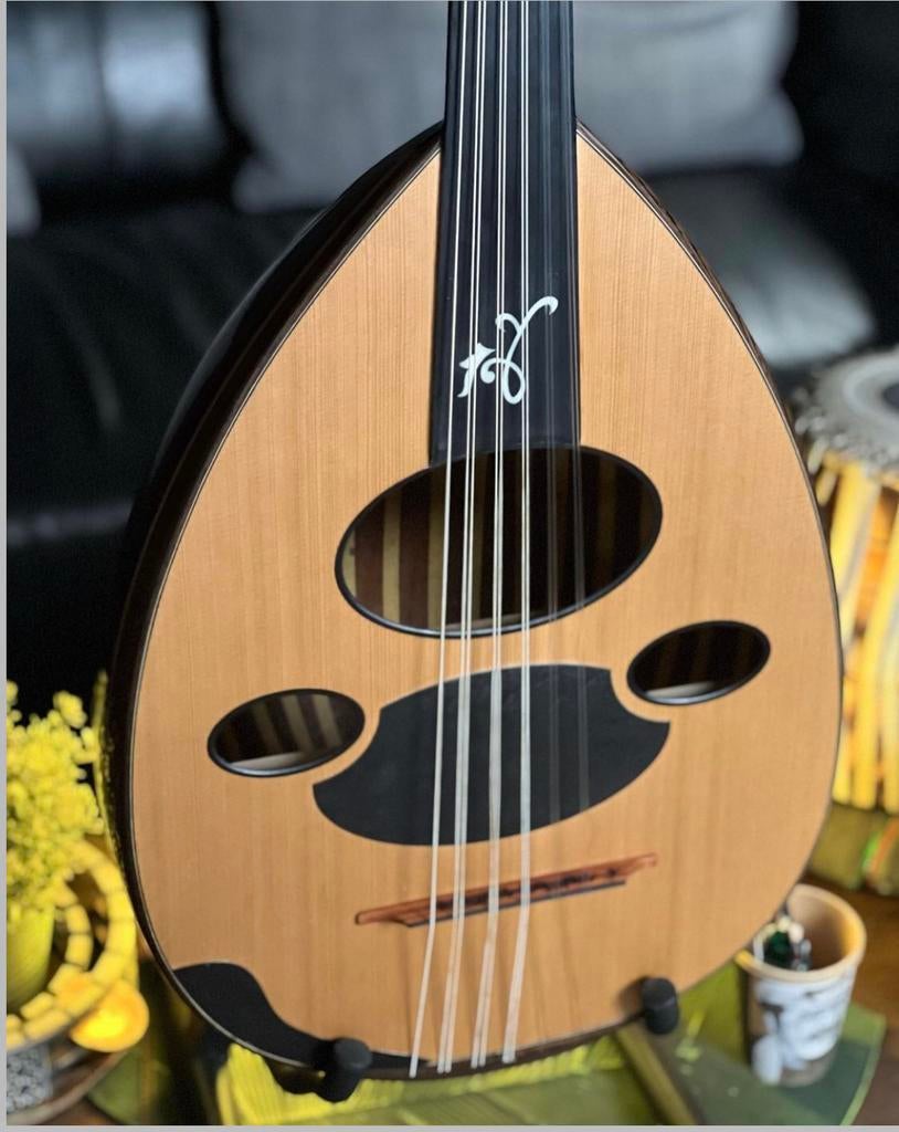 Oud. Luit. Lute. Luth. Oed. Aoud. Ud, Muziek en Instrumenten, Ophalen of Verzenden, Zo goed als nieuw