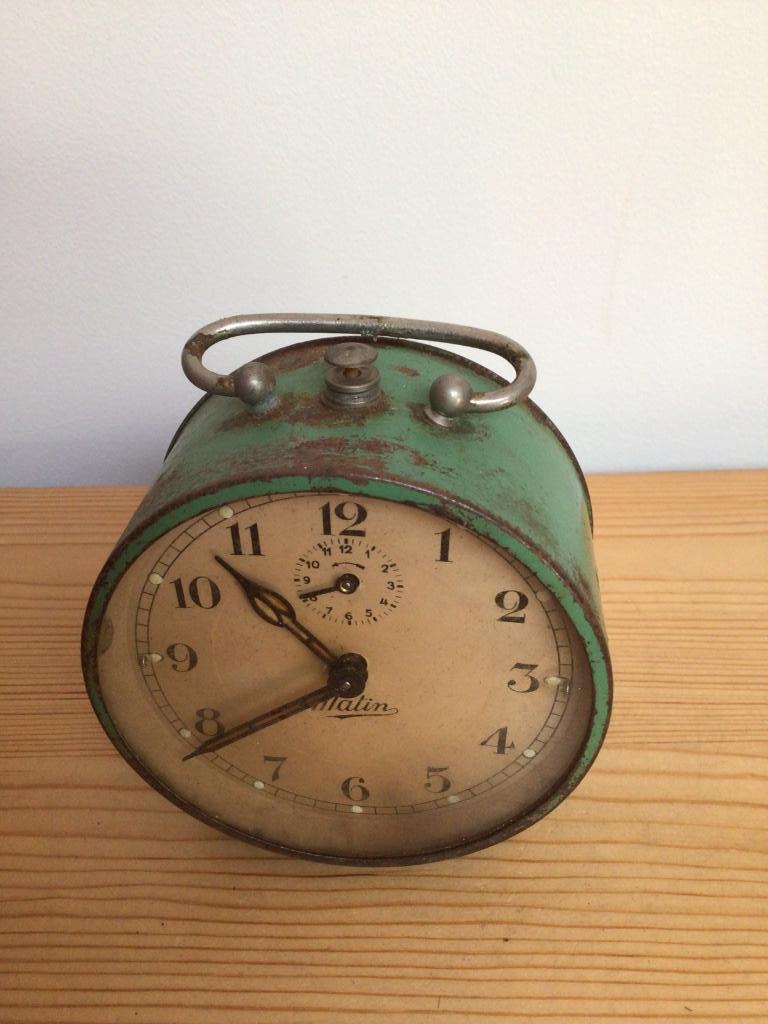 Réveil marque matin, Antiquités & Art, Antiquités | Horloges, Enlèvement