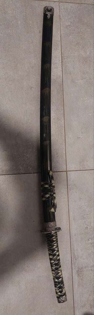 Katana, Collections, Objets militaires | Général, Enlèvement
