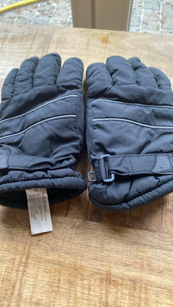 Skihandschoenen maat 146, Kinderen en Baby's, Jongen of Meisje, Ophalen of Verzenden, Zo goed als nieuw, HEMA