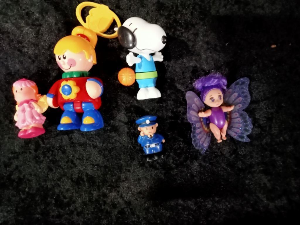 kleine popjes, Kinderen en Baby's, Speelgoed | Poppen, Ophalen of Verzenden, Gebruikt