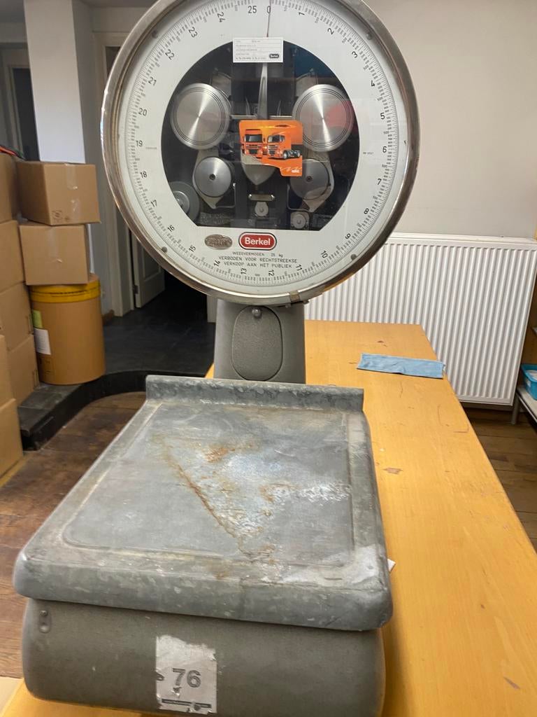 BALANCE BERKEL, Enlèvement ou Envoi, Comme neuf